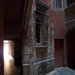 LyonStJeanCourtyard